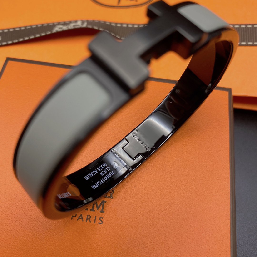 [Liorra]CLIC HM SO BLACK GREY BRACELET