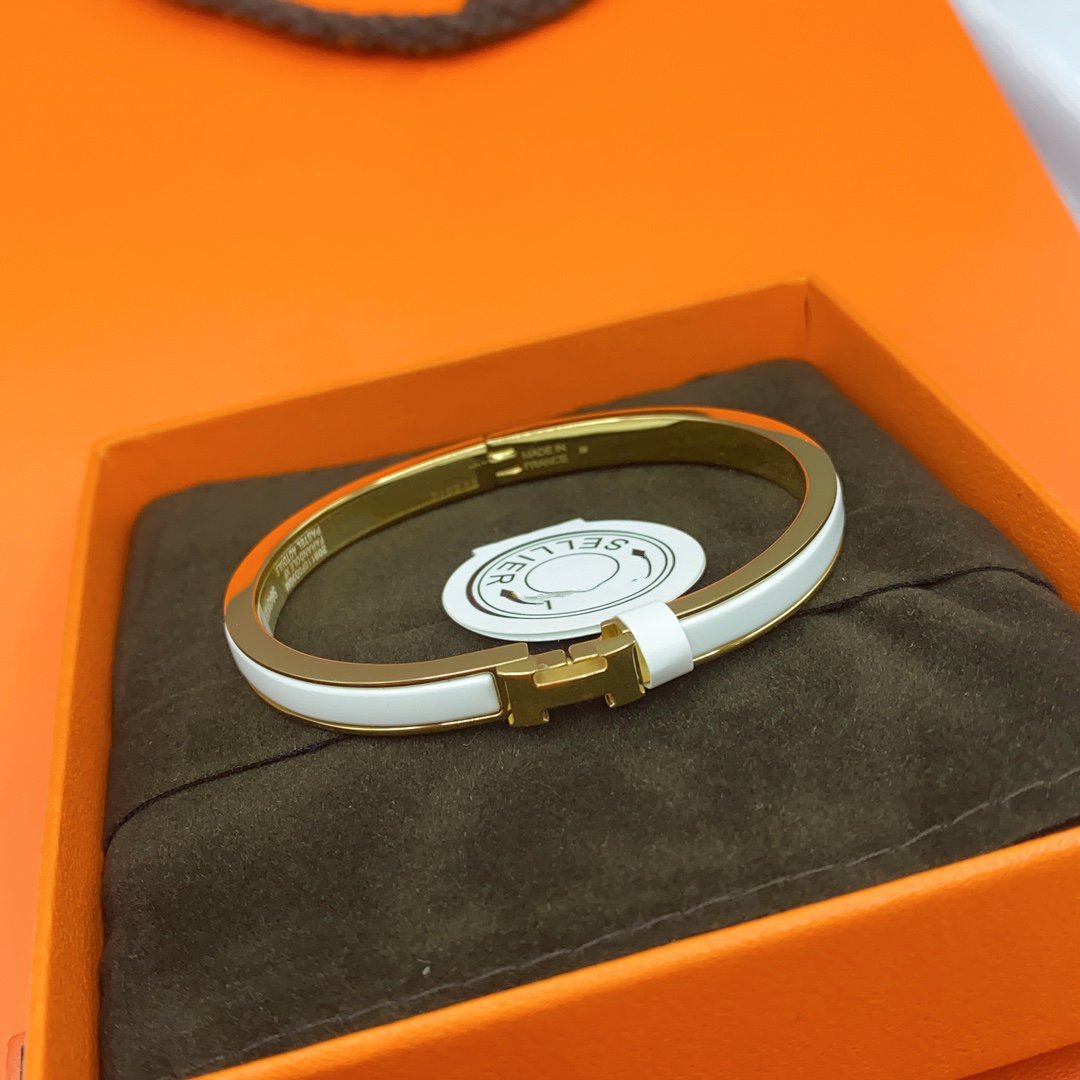 [Liorra]CLASSIC HM CLIC WHITE 8MM ENAMEL BRACELET