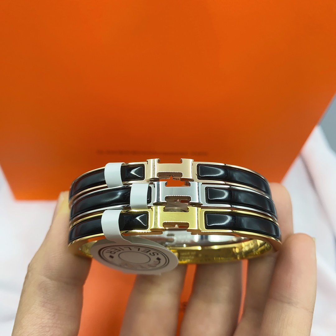 [Liorra]CLASSIC HM CLIC BLACK 8MM ENAMEL BRACELET
