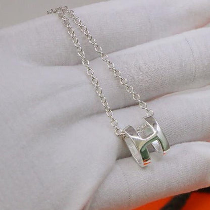 [Liorra]HM NECKLACE H LETTER OVAL SERIES