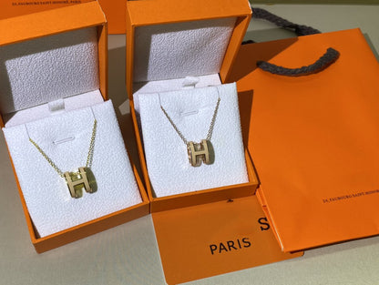 [Liorra]HM CLIC YELLOW ENAMEL GOLD NECKLACE