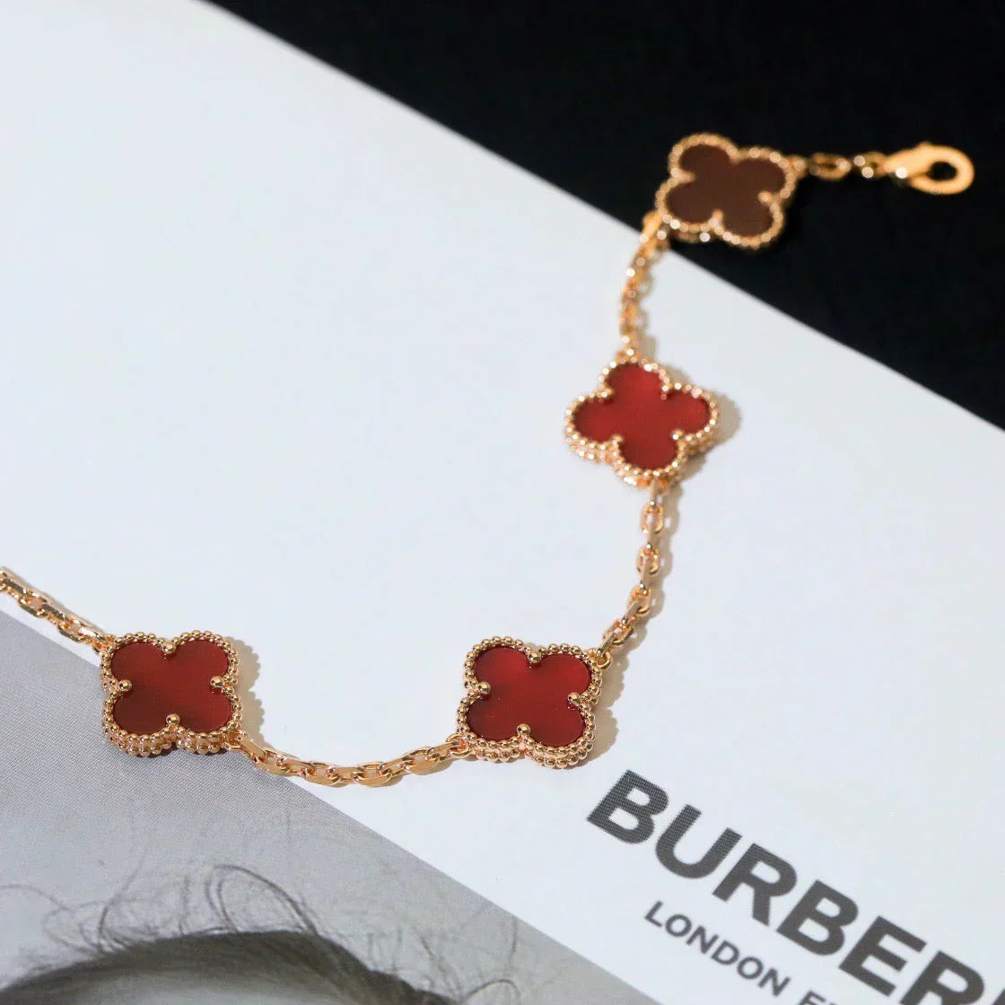 [Liorra] CLOVER 5 MOTIF RED CORNELIAN BRACELET COLLECTION