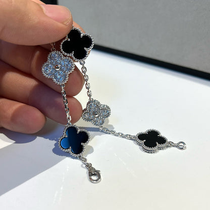 [Liorra] CLOVER 5 MOTIF ONYXS BRACELET COLLECTION