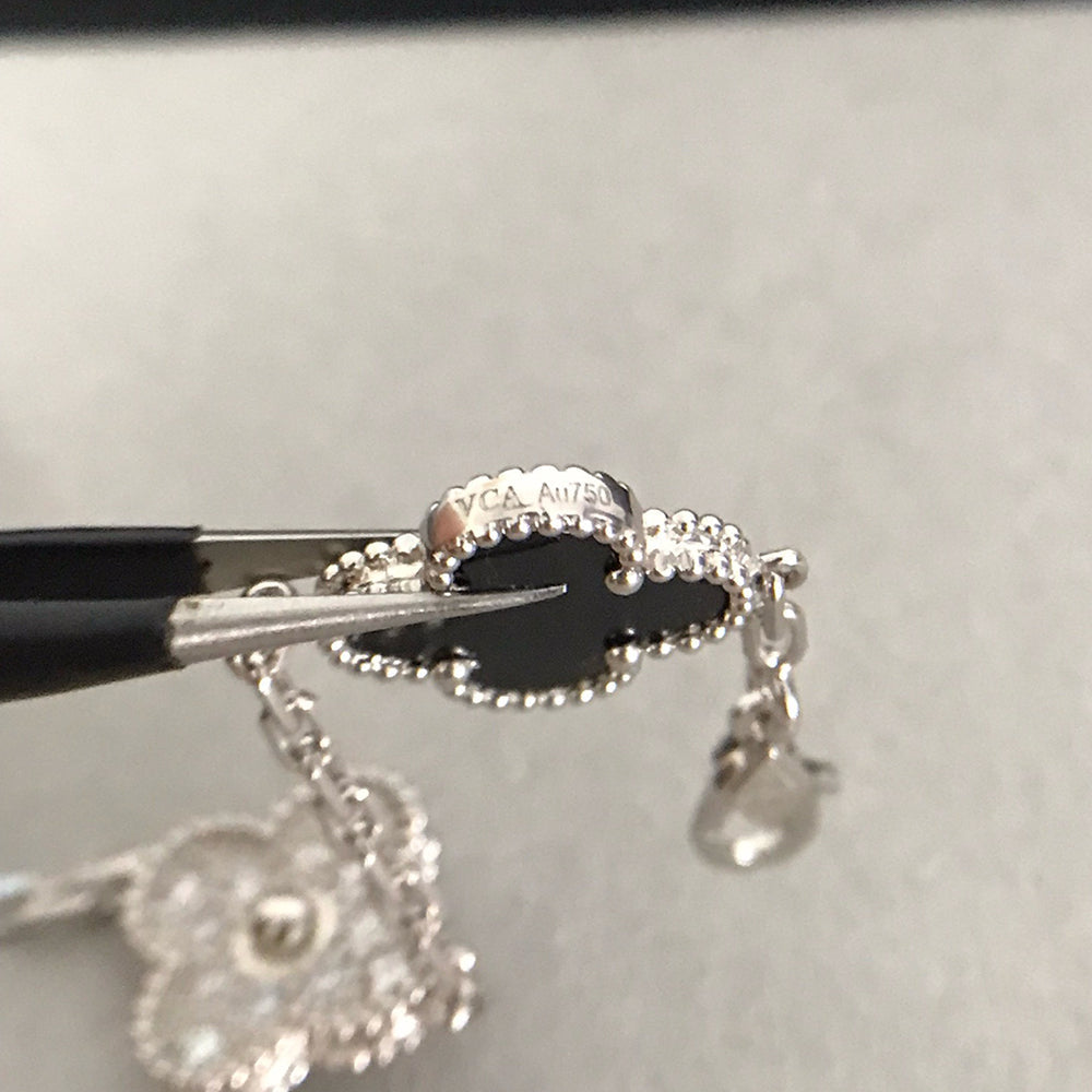 [Liorra] CLOVER 5 MOTIF ONYXS BRACELET COLLECTION