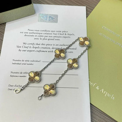 [Liorra] CLOVER 5 MOTIF LASER BRACELET COLLECTION