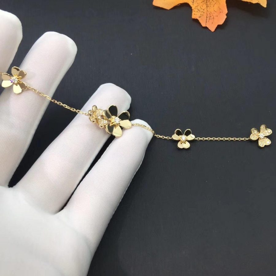 [Liorra]FRIVOLE GOLD 5 FLOWERS BRACELET
