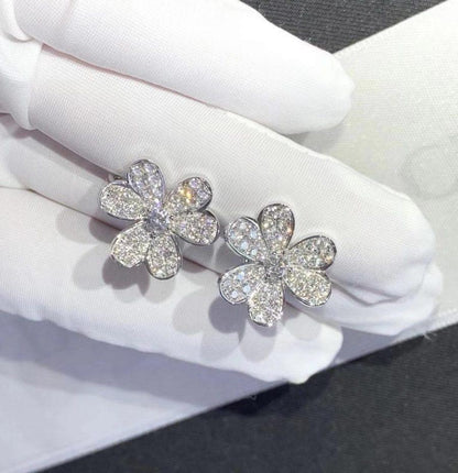 [Liorra]FRIVOLE SILVER FLOWER DIAMOND EARRINGS