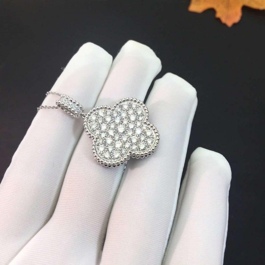 [Liorra]CLOVER 25MM SILVER FULL DIAMOND BIG CLOVER NECKLACE