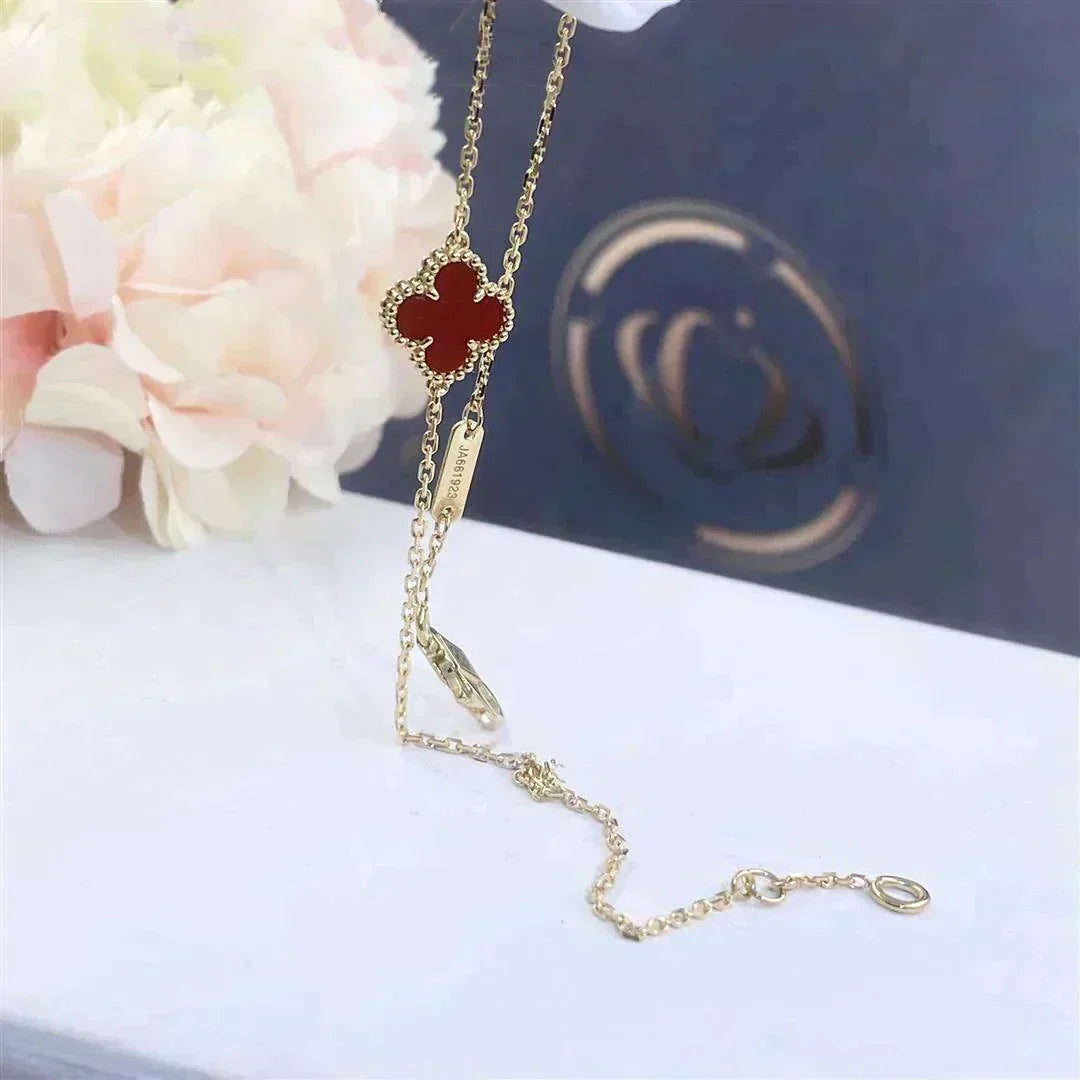 [Liorra]CLOVER  CARNELIAN SINGLE FLOWER BRACELET
