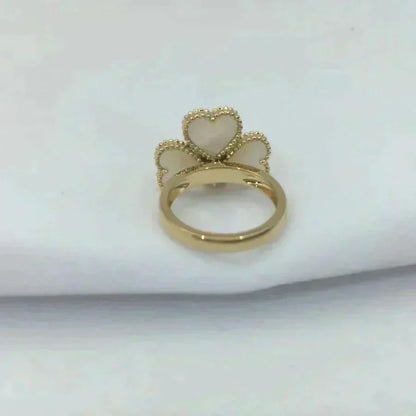 [Liorra]SWEET CLOVER WHITE MOP RING