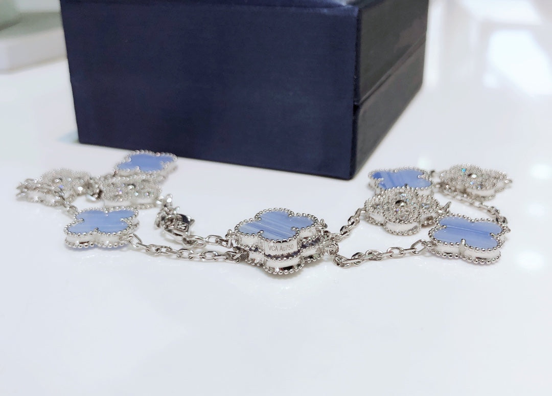 [Liorra]CLOVER 10 MOTIFS CHALCEDONY DIAMONDS SILVER NECKLACE